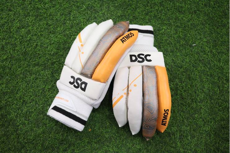 DSC Classic Junior Pro Batting Gloves