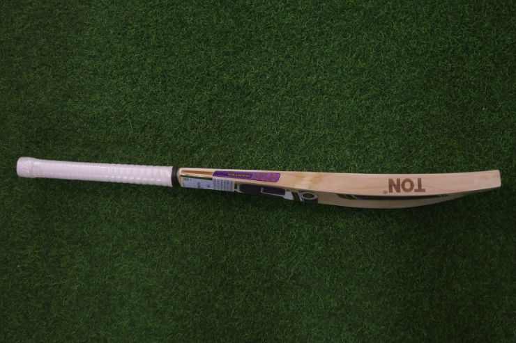 SS Master 500 English Willow Cricket Bat