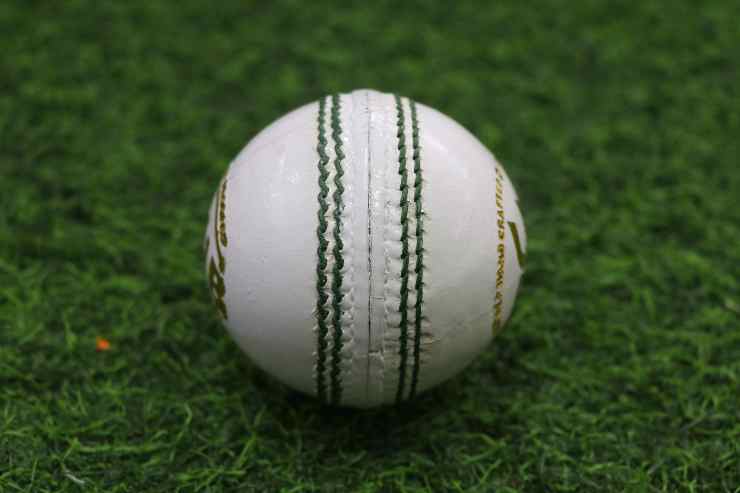 Drifts White League Leather Ball