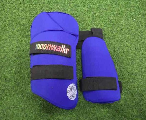 Moonwalker Combo Thigh Pad