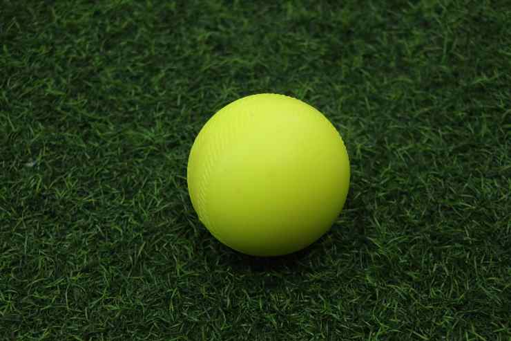 Plastic Training Balls (100g)