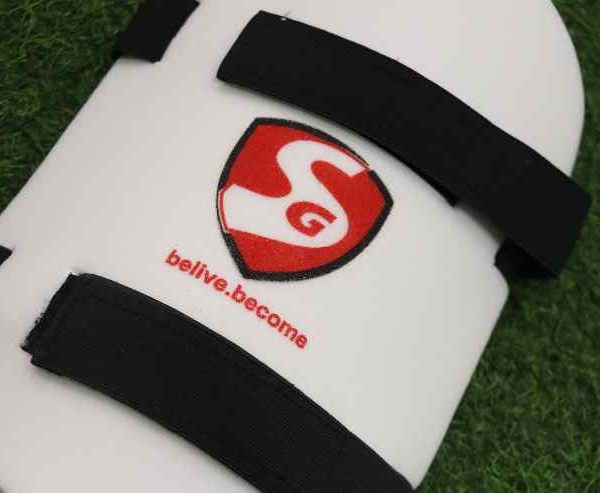 SG Single Thigh Pad